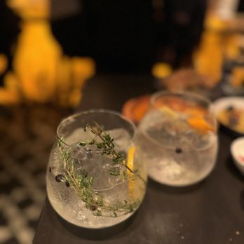 Bar Oso - Gin and tonic - Cocktail Bars Near Me Bar Oso - Gin and tonic - Cocktail Bars Near Me