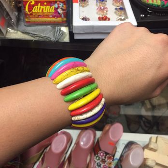 Catrina - Bracelets of stone :) great quality!! - Traditional Clothing Near Me - Los Angeles, California