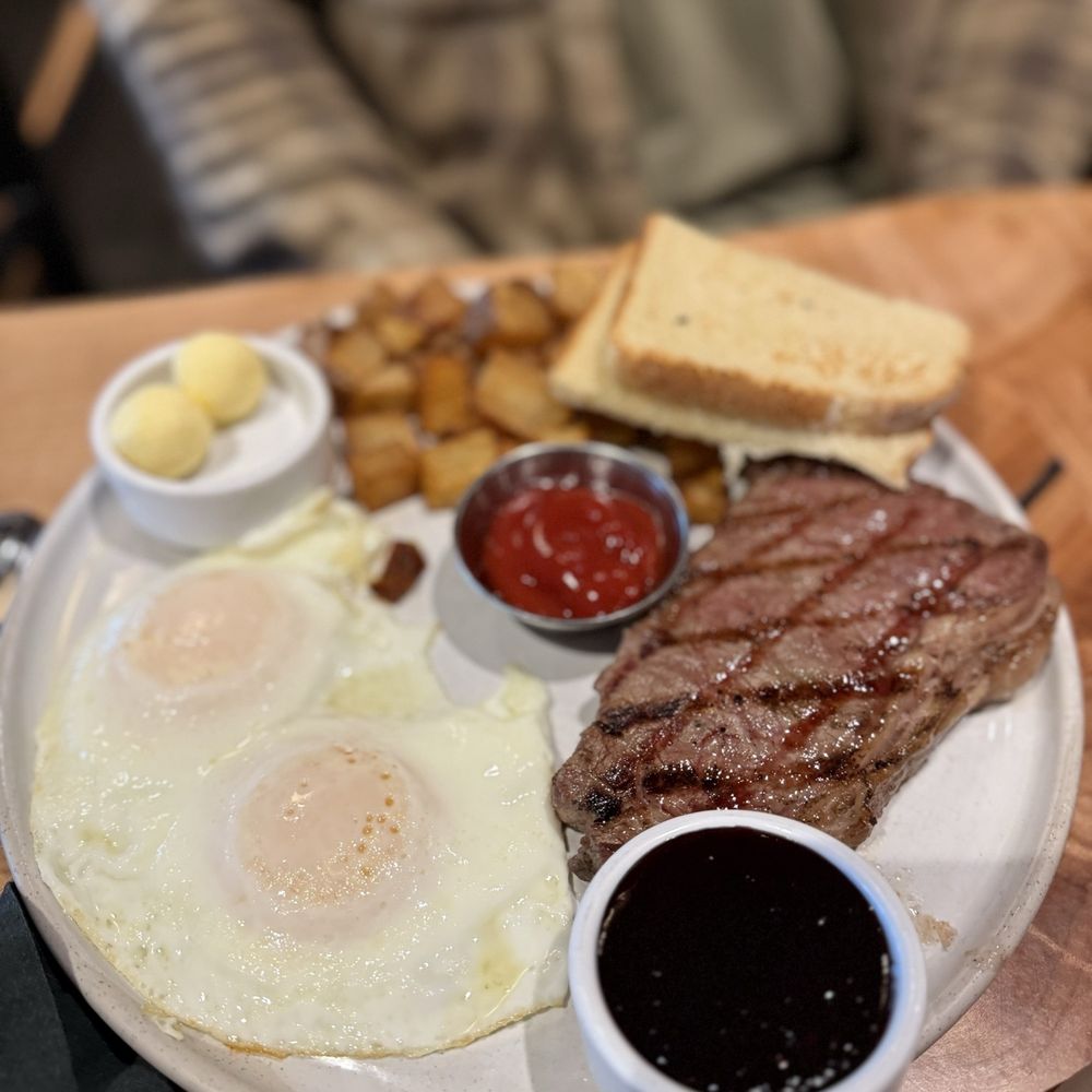 Sweet Waters on the River - Steak and eggs - American Near Me - Eugene, Oregon Sweet Waters on the River - Steak and eggs - American Near Me - Eugene, Oregon