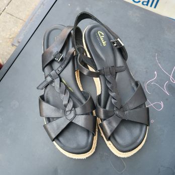 Elegant Shoe Repair - Black sandals - Shoe Repair Near Me - Brooklyn, New York Elegant Shoe Repair - Black sandals - Shoe Repair Near Me - Brooklyn, New York