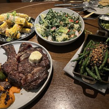 Saizon - Rib eye, elote, strawberry and kale salad, guac & green beans - New American Near Me - Fresno, California