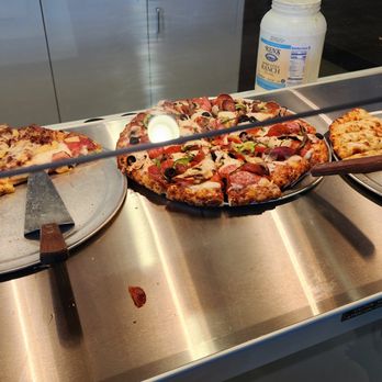 Mountain Mike's Pizza - The two pizzas on the "buffet".  There were 3 at some points. In this pic I had taken the last piece. - Chicken Wings Near Me - Grand Prairie, Texas