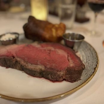 Yachtsman Steakhouse - 14-oz Roasted Prime Rib* - Steakhouses Near Me - Lake Buena Vista, Florida Yachtsman Steakhouse - 14-oz Roasted Prime Rib* - Steakhouses Near Me - Lake Buena Vista, Florida