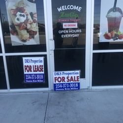 ZuGo Frozen Yogurt - They Are Closed Down!!!!!
