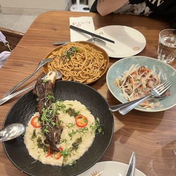 Le Soleil - Garlic noodles, pho risotto, Lotus Root Salad - Vietnamese Near Me - San Francisco, California Le Soleil - Garlic noodles, pho risotto, Lotus Root Salad - Vietnamese Near Me - San Francisco, California