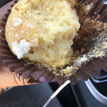 Smallcakes - Infamous Pumpkin ‍ Looks like regular vanilla. - Cupcakes Near Me - Stockbridge, Georgia