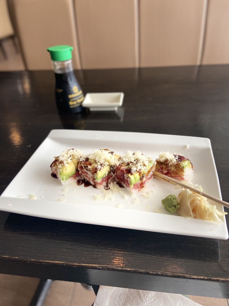 BAMBOO ASIAN CUISINE & SUSHI BAR Updated September 2024 97 Photos