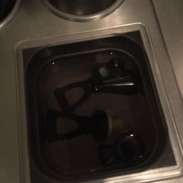 Nozzles soaking at the drink station. Nozzles soaking at the drink station.