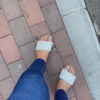 D & T Nails & Spa - Pedicure by Nathan - Nail Salons Near Me - Indio, California