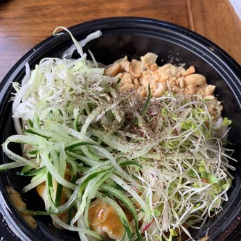 Fooki - MaLa Wonton Noodles - $14 - Bubble Tea Near Me - Aiea, Hawaii