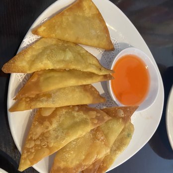 9 Pad Thai - 8 Pieces Fried Wontons - Thai Near Me - Springfield, Virginia