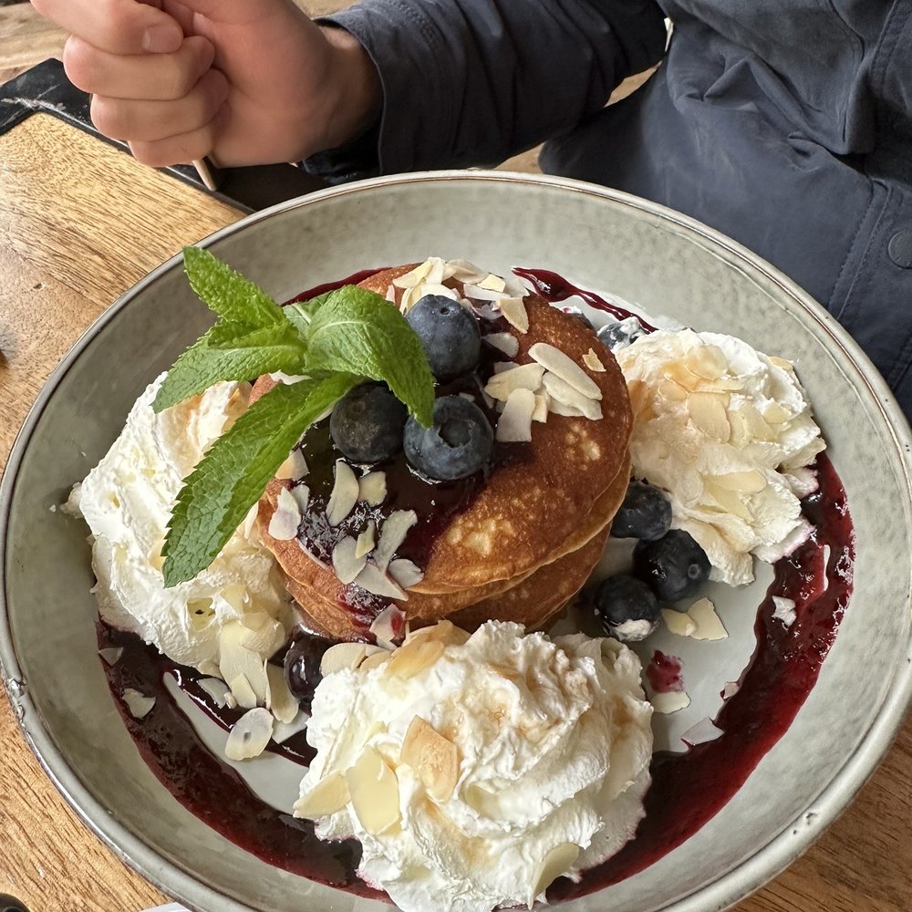 Velo Cafe - Cafes Near Me - Interlaken, BE Velo Cafe - Cafes Near Me - Interlaken, BE