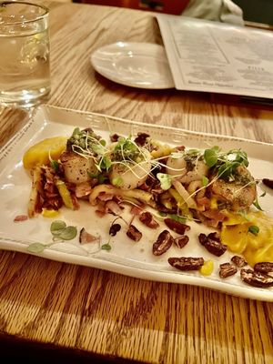 Gusto Italian Grill & Bar by null