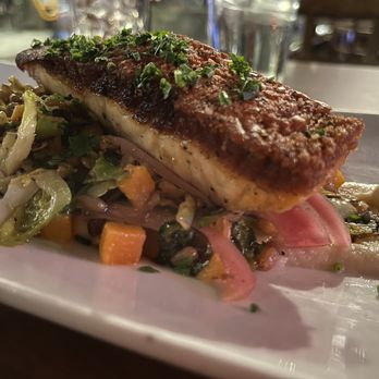 Market - Pan Seared Salmon - Breakfast & Brunch Near Me - Rocky River, Ohio