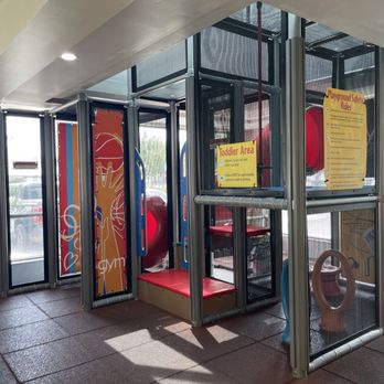 McDonald's - Their new indoor toddler playground - Burgers Near Me - Kailua, Hawaii