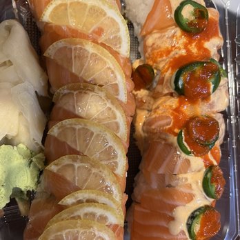 Cha Cha Sushi - 49er Roll and Red & Gold Roll - Sushi Bars Near Me - San Jose, California Cha Cha Sushi - 49er Roll and Red & Gold Roll - Sushi Bars Near Me - San Jose, California