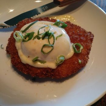Bacari GDL - Crab cake Benedict - Mediterranean Near Me - Glendale, California