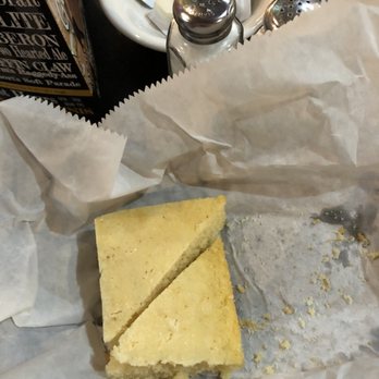 Cornbread Restaurant & Bar - Soul Food Near Me - Southfield, Michigan