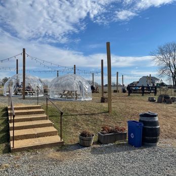 Wheatland Spring Farm + Brewery - Breweries Near Me - Waterford, Virginia