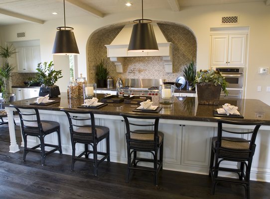 Luxury Home Cleaning! - Why choose Tanya's Cleaning Company?

Exceptional Quality: Our team of highly trained and experienced professionals is dedicated to delivering exceptional cleaning results. We pay attention to every detail, ensuring that your home shines from top to bottom.

Tailored Cleaning Solutions: We understand that every home is unique, and so are your cleaning needs. That's why we offer customized cleaning solutions to fit your preferences and budget. Whether you need a one-time deep clean or regular maintenance, we've got you covered.

Eco-Friendly Approach: Your family's well-being and the environment matter to us. That's why we use eco-friendly cleaning products and practices that are safe for your loved ones and the planet. With Tanya's Cleaning Company, you can have a sparkling clean home without compromising on sustainability.

Trust and Reliability: We value your trust and strive to provide a seamless and reliable cleaning experience. Our team is fully vetted and insured, giving you peace of mind knowing that your home is in safe hands. We treat your space with the utmost respect and confidentiality.

Flexible Scheduling: We understand that life can get hectic, and cleaning chores can easily slip through the cracks. That's why we offer flexible scheduling options to accommodate your busy lifestyle. Whether you need a weekly, bi-weekly, or monthly cleaning, we'll work around your schedule.