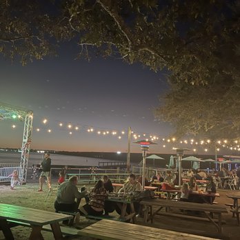 Lake Houston Brewery - Outside seating - Breweries Near Me - Huffman, Texas Lake Houston Brewery - Outside seating - Breweries Near Me - Huffman, Texas