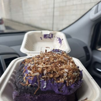 Lola's Eatery - Ube Cinnamon Roll - Breakfast & Brunch Near Me - Pittsburgh, Pennsylvania Lola's Eatery - Ube Cinnamon Roll - Breakfast & Brunch Near Me - Pittsburgh, Pennsylvania