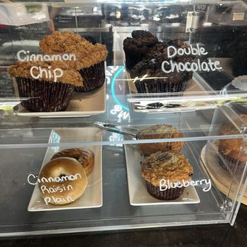 Smoothie Paradise Cafe - bakery items - Juice Bars & Smoothies Near Me - Melbourne, Florida