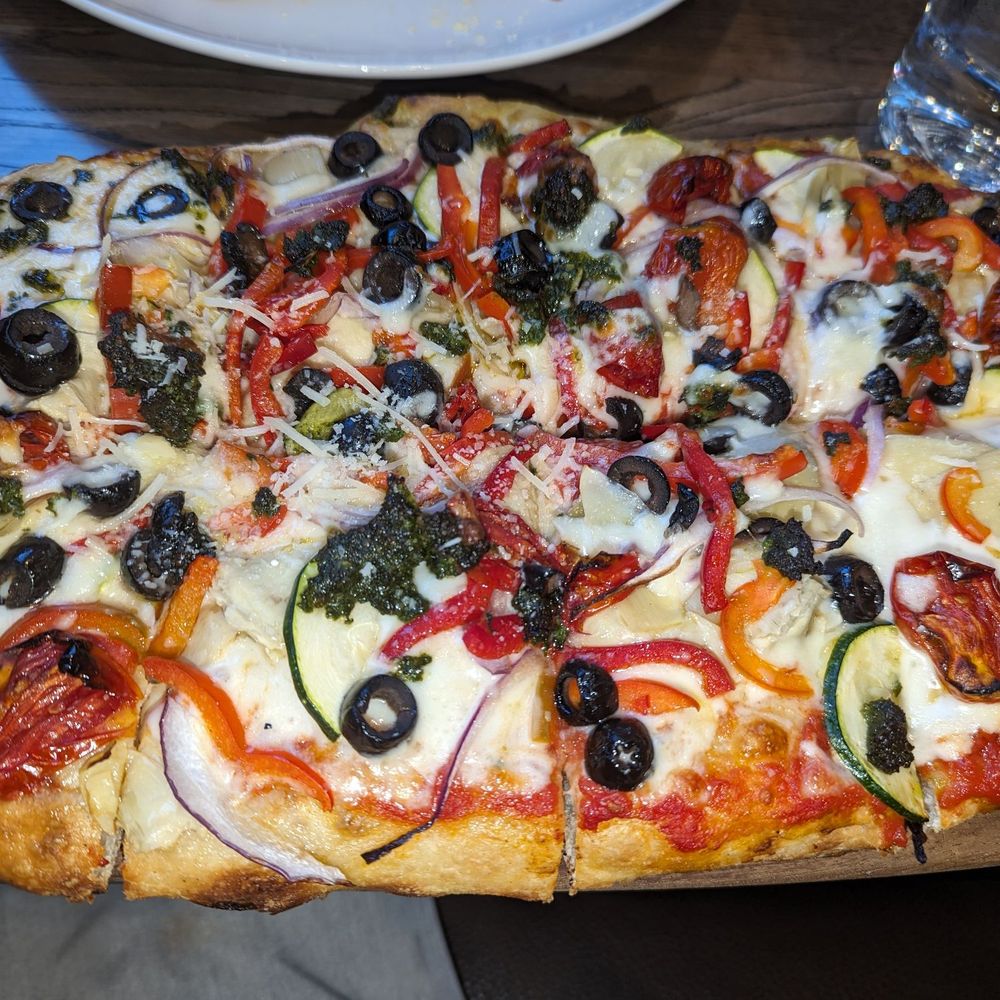 Theo's Italian - Veggie Pinsa - Italian Near Me - Plainfield, Indiana