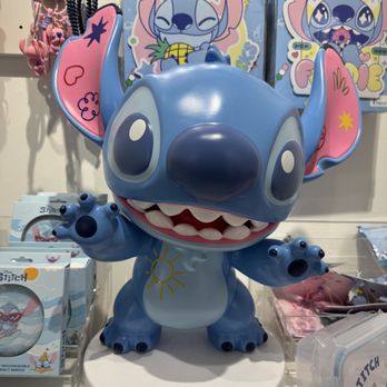 Miniso - Toy Stores Near Me - Palo Alto, California
