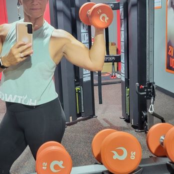 HOTWORX - Melbourne - Working it!!! - Yoga Near Me - Melbourne, Florida