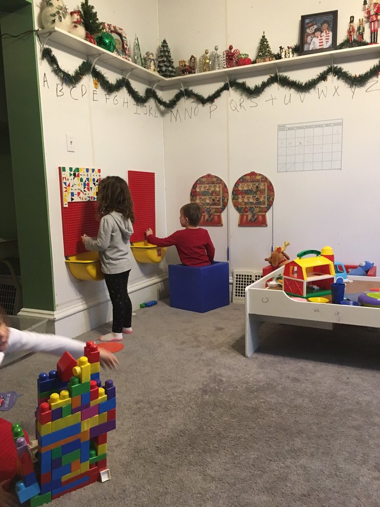 Sunshine Childcare of Elgin - childcare center in Elgin, IL