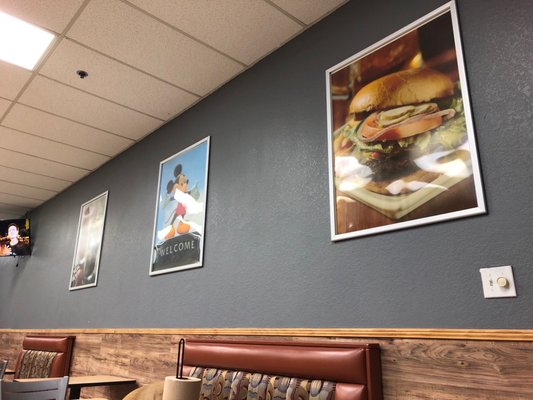 O'Town Burgers N Wings ( Halal) by null