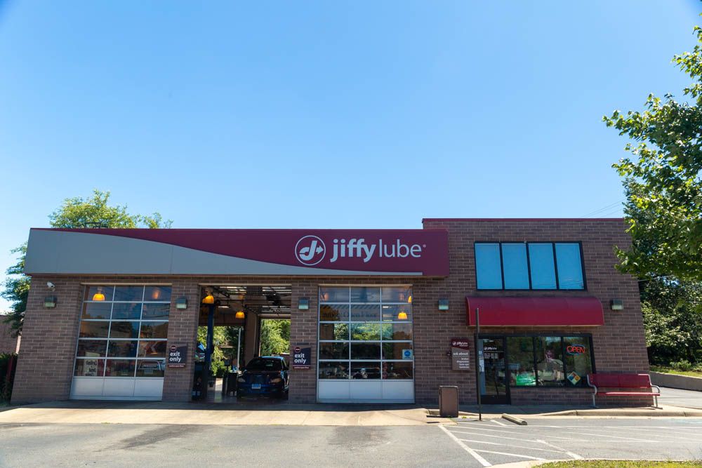 JIFFY LUBE Updated September 2024 58 Photos & 86 Reviews 13821