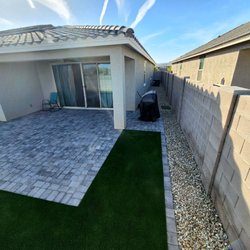 Ironhand Hardscape - Paver patio Decorative rock Grill pad