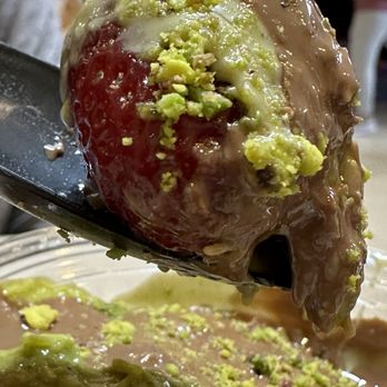 Bigdash - Strawberries in chocolate - Desserts Near Me - Irving, Texas
