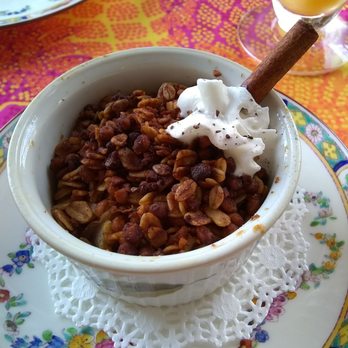 Smithfield Farm Bed & Breakfast - Homemade apple crisp - Bed & Breakfast Near Me - Berryville, Virginia Smithfield Farm Bed & Breakfast - Homemade apple crisp - Bed & Breakfast Near Me - Berryville, Virginia