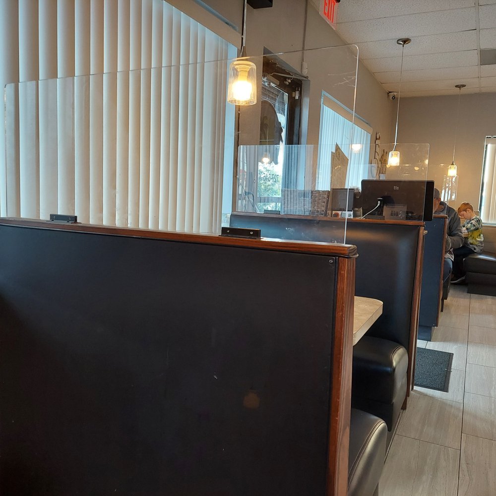 Benedict's - the dining area - American Near Me - Pinellas Park, Florida Benedict's - the dining area - American Near Me - Pinellas Park, Florida