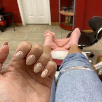 Kailua Nails - Nail Salons Near Me - Kailua, Hawaii