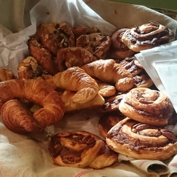 Veldkeuken De - Pear-chocolate buns, croissants and cinnamon buns. - Cupcakes Near Me - Bunnik, Utah