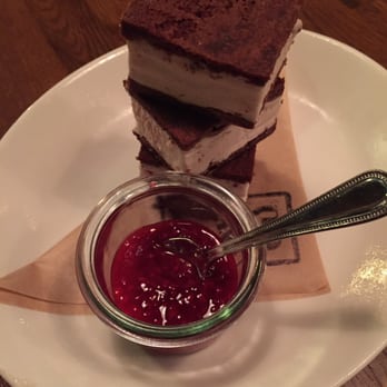 Stoneburner - Strawberry ice cream sandvich - Pizza Near Me - Seattle, Washington