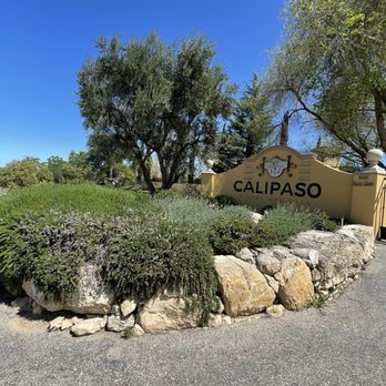 Calipaso Winery and Villa - outside gate - Bed & Breakfast Near Me - Paso Robles, California