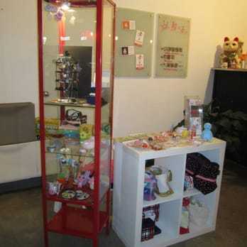 Bento Cafe - Small gifts and knickknacks inside. - Taiwanese Near Me - Norcross, Georgia