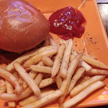 Grizzly's Grill Smoke & Fire - BBQ bacon cheeseburger. Yum! - Nightlife Near Me - Willmar, Minnesota Grizzly's Grill Smoke & Fire - BBQ bacon cheeseburger. Yum! - Nightlife Near Me - Willmar, Minnesota