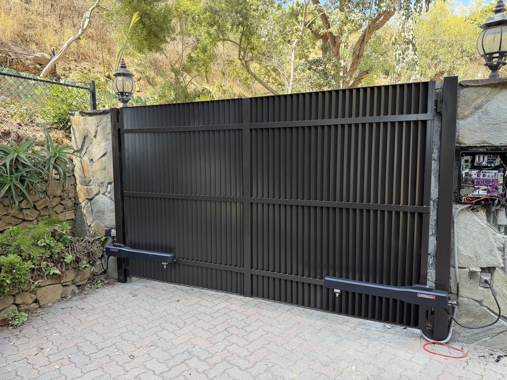 Spark Garage Doors and Gates - Garage Door Contractor in Sherman Oaks, CA