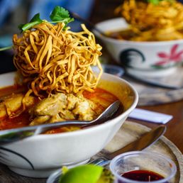 Chiang Mai Curry Noodles