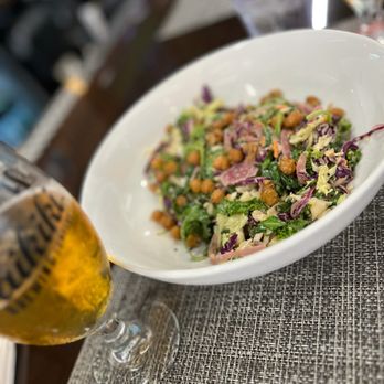 808 Craft House - Salad - Hawaiian Near Me - Kapolei, Hawaii
