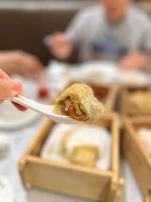 Yu Seafood Yorkdale by null