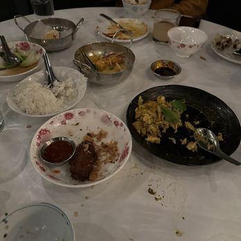Lom Wong - This is a terrible picture. But only because the food was so good we couldn't wait to attack it - Thai Near Me - Phoenix, Arizona Lom Wong - This is a terrible picture. But only because the food was so good we couldn't wait to attack it - Thai Near Me - Phoenix, Arizona