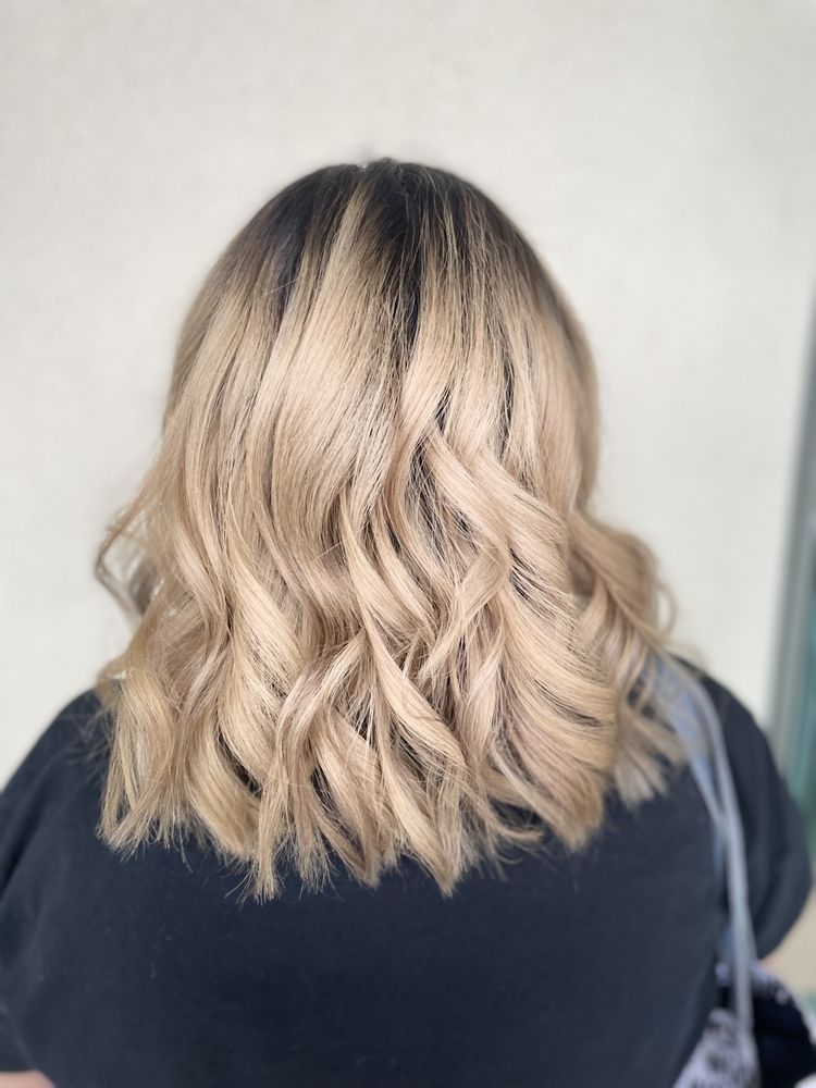 ALLY HIEBERT BEAUTY Updated April 2024 Request an Appointment 26