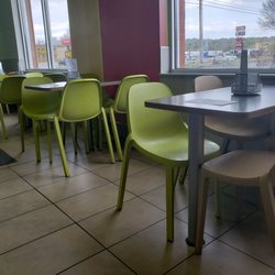 McDonald's - Chairs